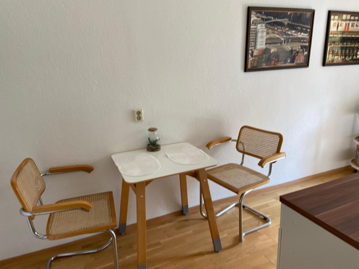 Schoene Ferienwohnung Mit Kostenlosem Parkplatz Cottbus Exterior foto